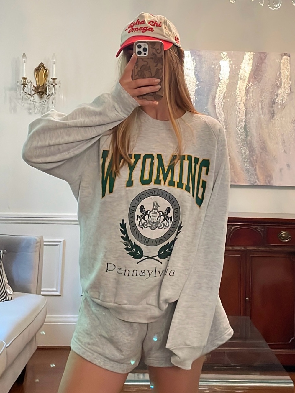 Vintage 90s University of Wyoming Pennsylvania Crewneck Sweatshirt M/L